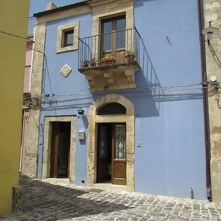 Holiday home Dimora La Rosa Barocca Palazzolo Acreide